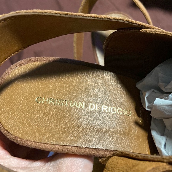 *****PRICE IS FIRM*****Camel ColorLeather Slingbacks Christian Di Riccio. NWT! - Picture 8 of 16